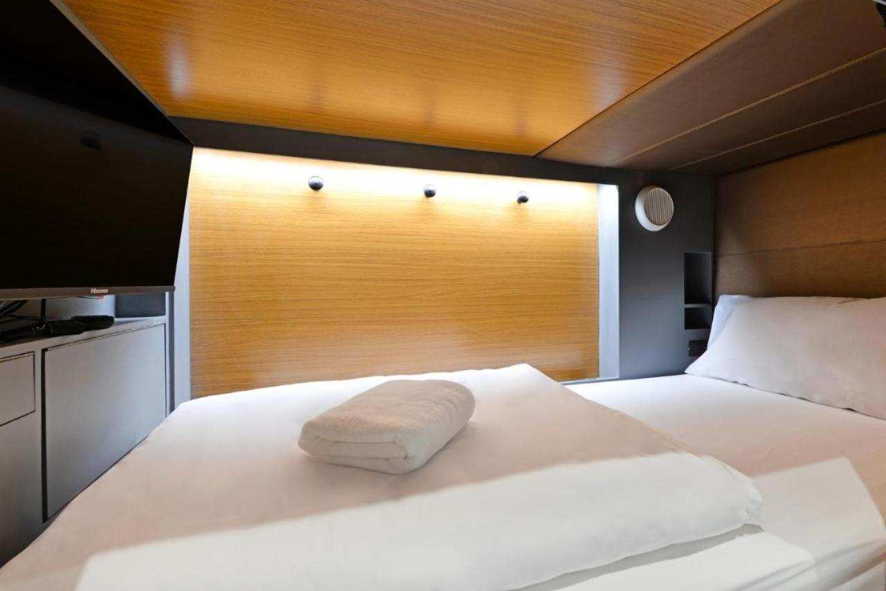 Hostel Tiang Capsule Bangkok Zewnętrze zdjęcie